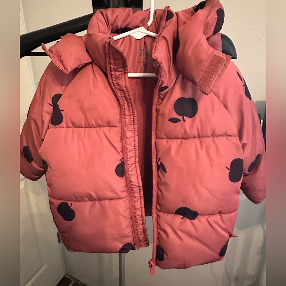 Zara Kids Puffer Jacket in Pink with Apple Design